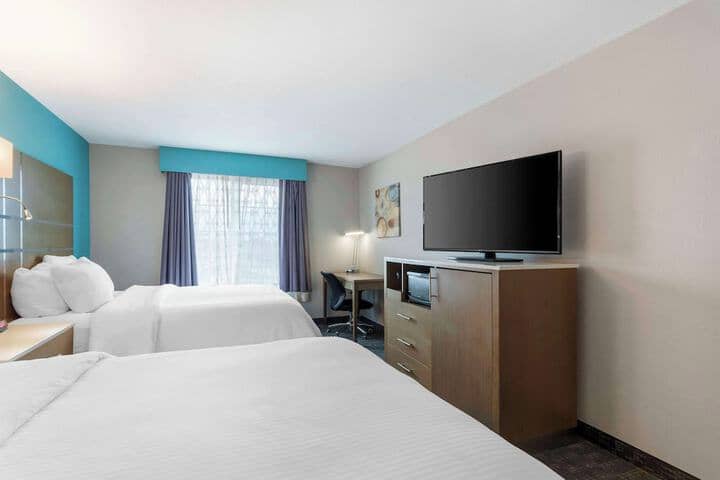 Room 20 of 37